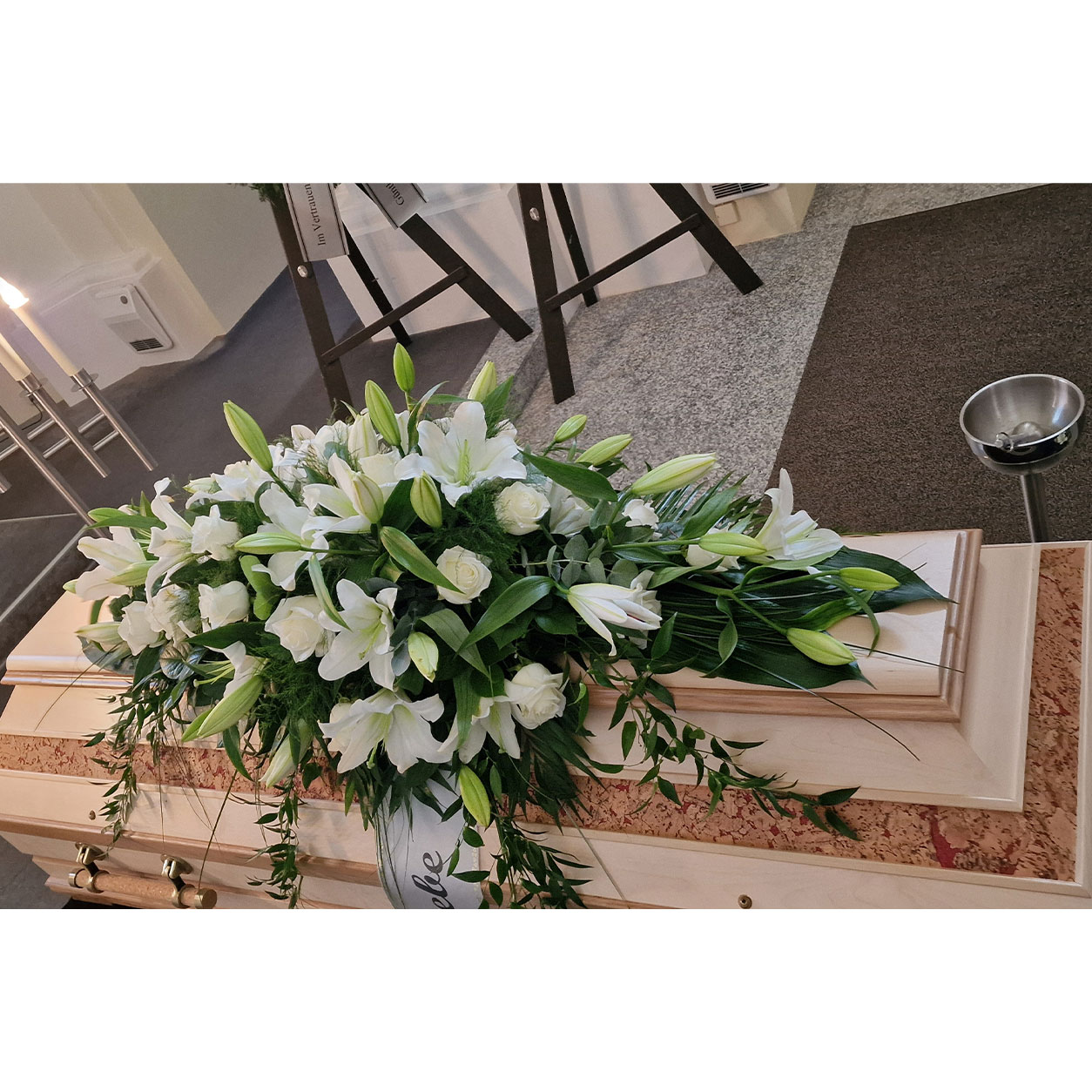 Blütenkunst Jasmin - Referenzbilder (Hochzeitsblumen, Trauerfloristik, Schnittblumen, Deko)